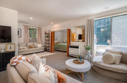 Calabasas Apartment | The Malibu Retreat Apartments