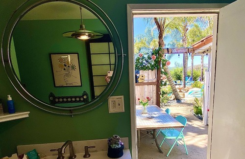 Calabasas Cottage | The Malibu Retreat Guest House