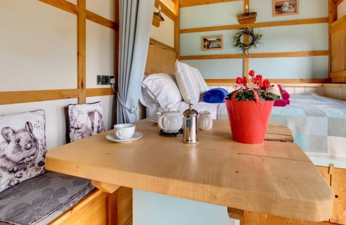 Trecastle House | The Mallard in the beautiful Brecon