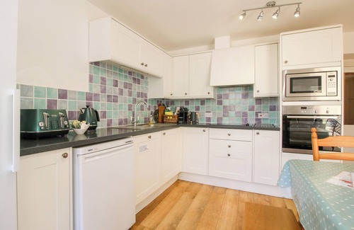 Ludwel Cottage | THE MALTSTER'S HOUSE, family friendly, with open fire in Ludlow