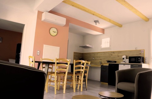 Bedarieux (ornac) Apartment | The Manaka, The Rose of the Sands