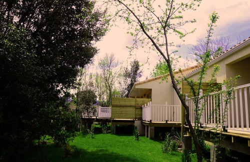 Bedarieux (ornac) Apartment | The Manaka, The Rose of the Sands