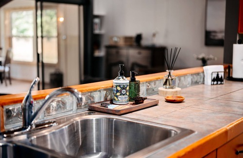 Bellaire House | The Maple View Lodge sleeps 16 @ Shanty Creek Close to Torch Lake&Lake Bellaire