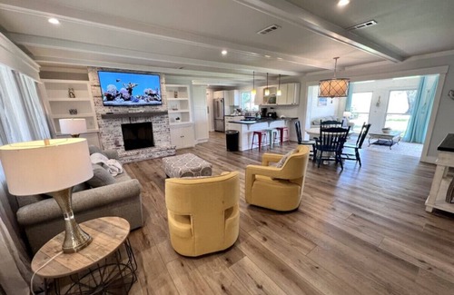 Panama City House | The Mariana - Private Dock|Private Boat Launch|Hot Tub|Game Room