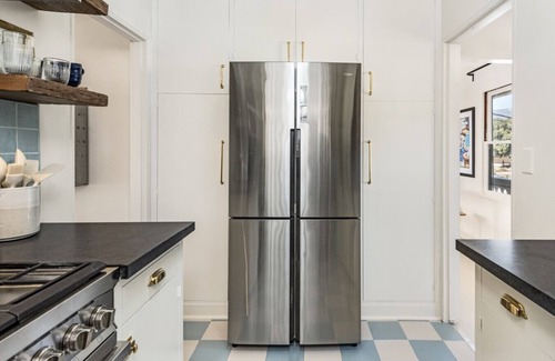 West Beach Apartment | The Marlowe Seaside Inn - Vintage Luxury at the Beach - Hotel Amenities