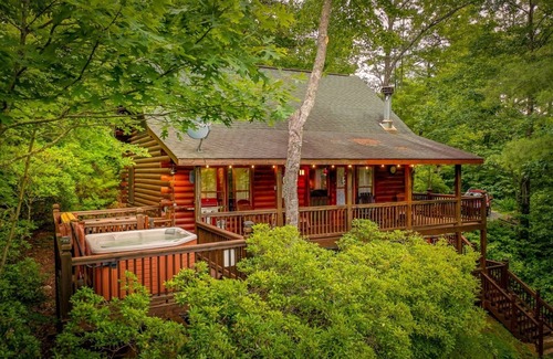 Blue Ridge Cabin | The Mason Jar At Cherry Log