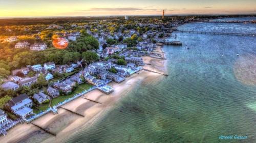 Provincetown Resort | The Masthead Resort