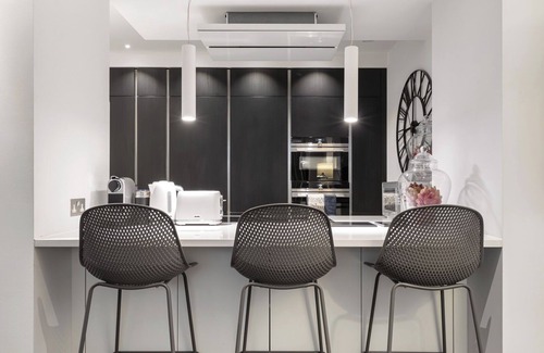 City of Westminster Apartment | The May Fair Residence Super King VIP/Air Con