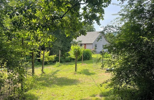 Dardanelle House | The May House, 2-bedroom Dardanelle country home with a gorgeous view