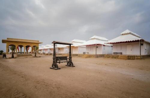 Amar Sagar Pol Resort | The Mayara Fort Jaisalmer Camps