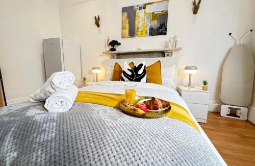 Edgbaston Apartment | The Meadow Spot