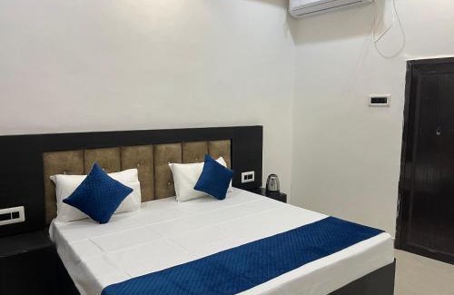 Faizabad Hotel | The Mehrotra Resort ,Near Ram Temple