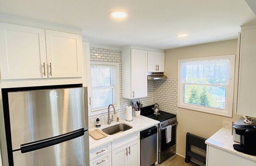 Cutchogue Cottage | The Melody Too