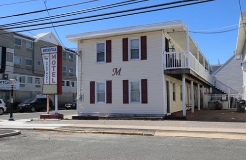 Seaside Heights Hotel | The Metropole