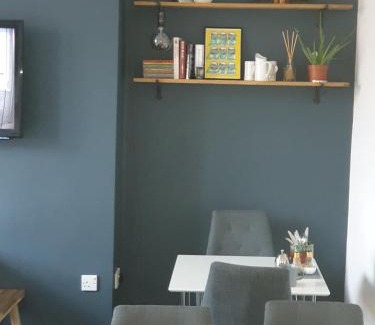 Whitley Bay Bed & Breakfast | The Metropolitan Guest House