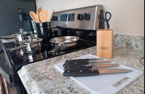 Providence Apartment | The Micro-Loft at Mt Pleasant New 2BR APT Parking