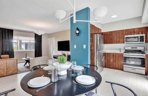 West Avenue Apartment | The Midnight Suite 2BD/2BA Miami Beach Lincoln Ste