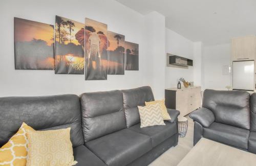 Bailen-Miraflores Apartment | The Million Street Apartment