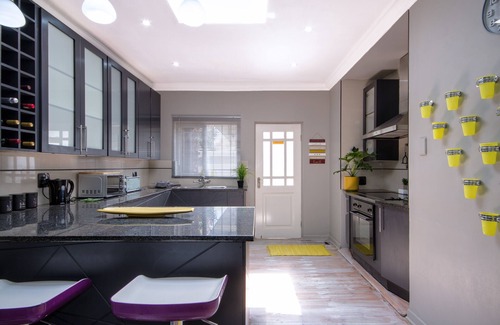 Ekurhuleni Apartment | The Minimalist