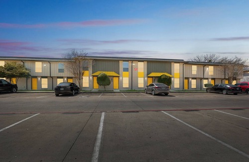 South Arlington Apartment | The Mirage 253 I Spacious 2 Bed 1.5 Bath