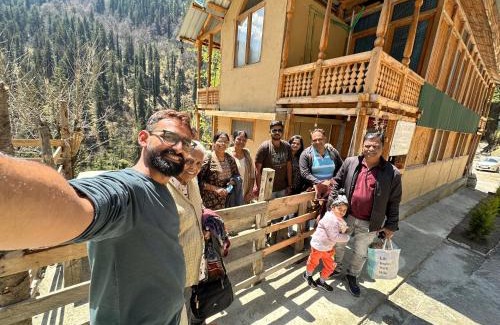 Banjar House | The Misty Wilds Home, Jibhi