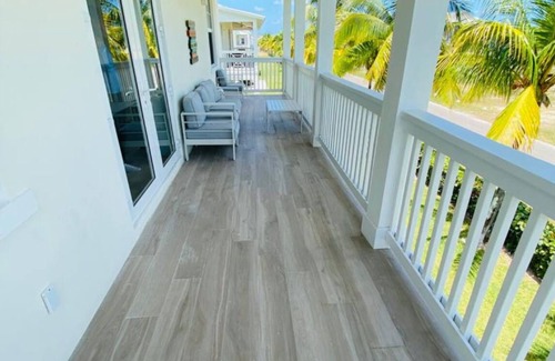 Palm Cay Villa | The Mockingbird Villa