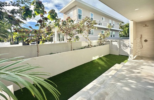 Kailua House | The Modern Kailua Beach House
