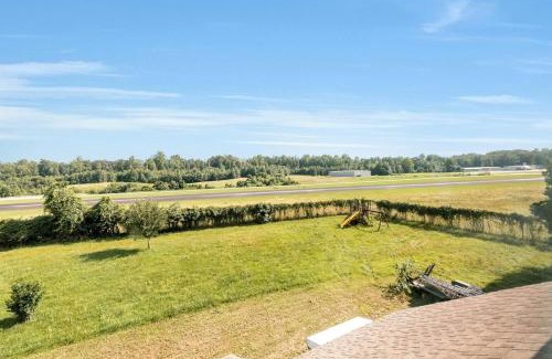 Quinton House | The Modern Mile High! Aviator's Lookout in Quinton!