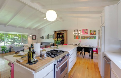 Applewood Villages House | 'The Modern Ridge House' w/Yard in Wheat Ridge