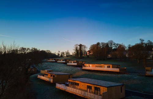 Chittlehamholt Cottage | The Mole Resort that sleeps 6 guests in 3 bedrooms