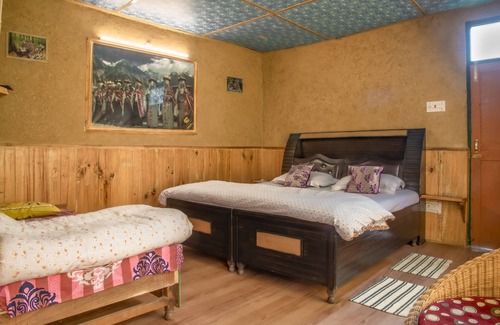 Kalpa Hotel | The monk by LivingStone Premium Room