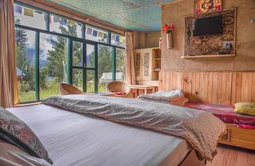 Kalpa Hotel | The monk by LivingStone Premium Room