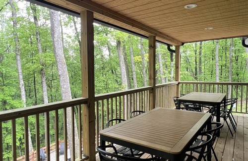 Rockbridge Cabin | The Monroe Hocking Hills- Luxury cabin, family friendly, great adult getaway