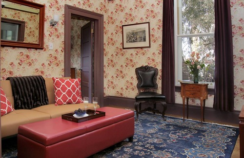 Lower Pacific Heights Bed & Breakfast | The Monte Cristo