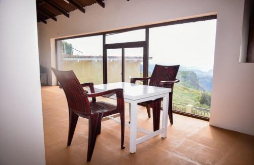 Kodaikanal House | The moon view home stay