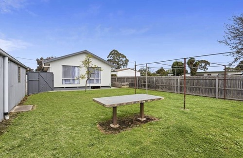 St Leonards House | The Moorings I Pet Friendly