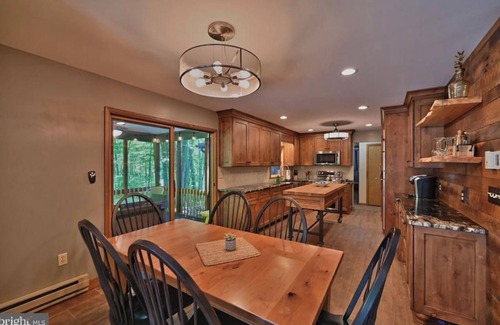 Lake Harmony House | The “Mosey Moose Lodge” at Lake Harmony