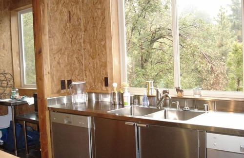 Pine Cove House | The Most Amazing Views in Idyllwild! - Sleeps 16