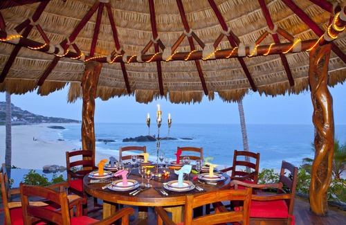 Ildefonso Green Villa | The most Romantic Beachfront Villa with stunning ocean view on Palmilla Beach