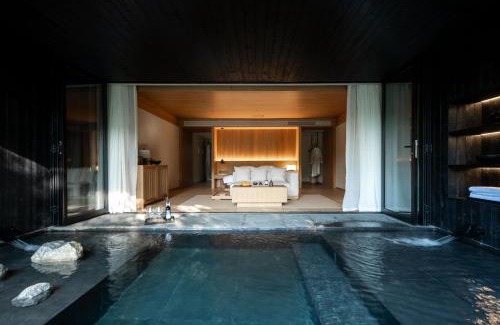 Guang'an Hotel | The Mount Route 上山上-抱翠