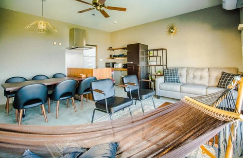 Kaneshi House | The:MOVES-Musée Villa-