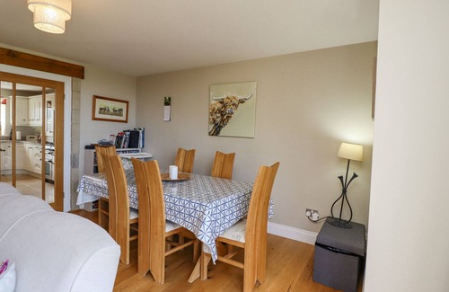 Acklington Cottage | THE MUSTARD POT, pet friendly, with open fire in Acklington