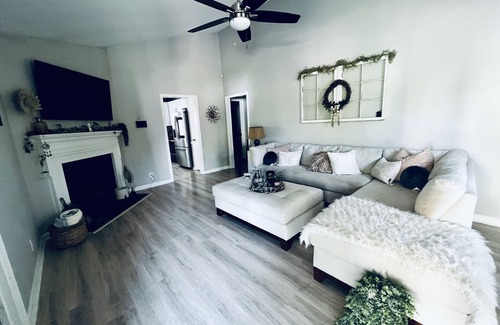 Hermitage House | The Nash Spot