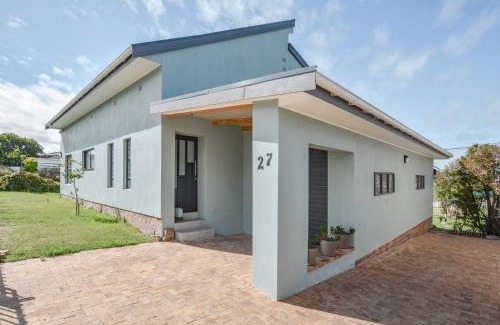 Kleinmond House | The Neighbours - Kleinmond