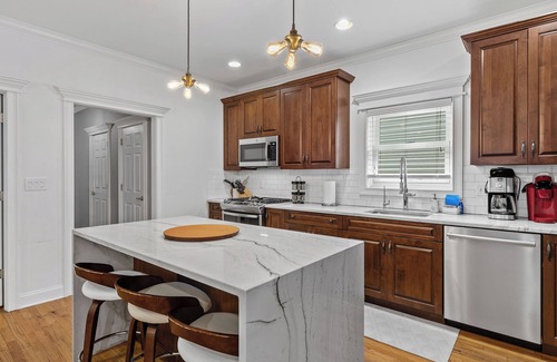 Saratoga Springs House | The Nelly House.A Big, Beautiful, Updated house.