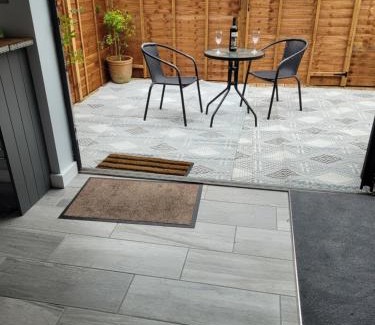 Cinderford Apartment | The Nest at Deneside