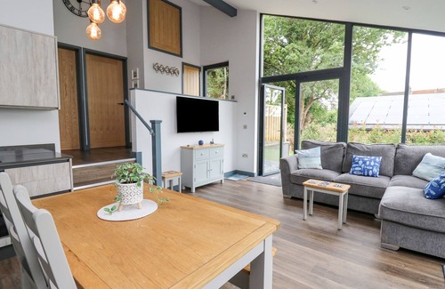 Tenby Cottage | The Nest Brython