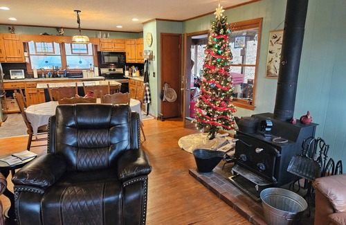 Unaka Cabin | The Nest is Best in Bear Paw, Murphy, NC.