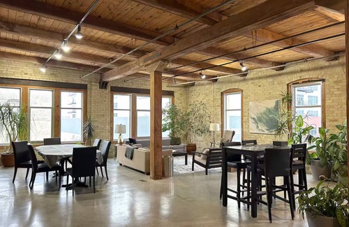 Historic Third Ward House | The Nest: Luxury Penthouse Suite