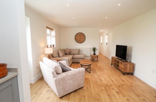 Louth House | The New Build